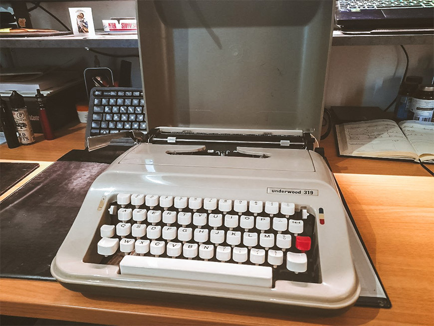 mioursmipanda underwood 319 machine ecrire